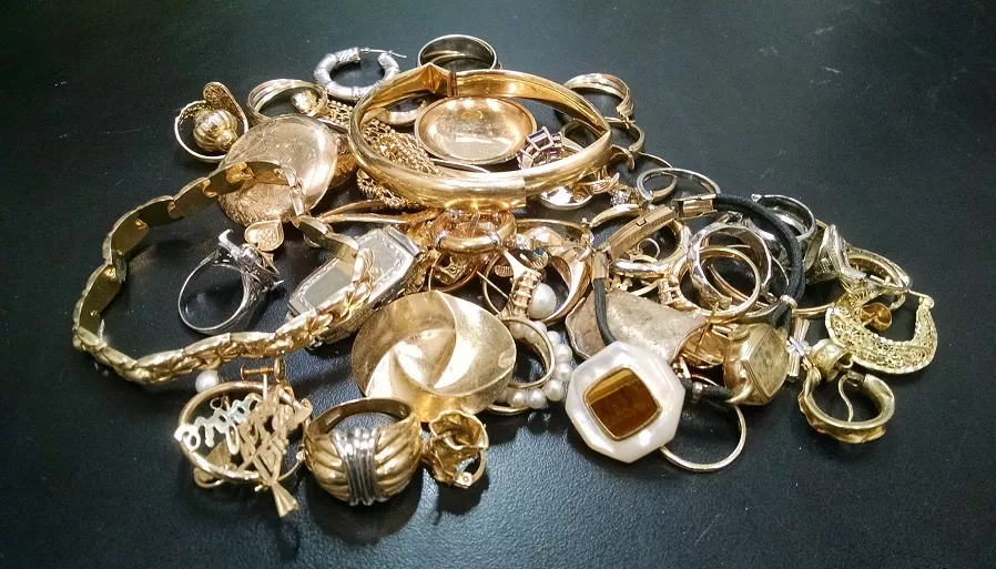 Gold & Diamond Jewelry